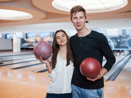 teens bowling at king's entertainment
