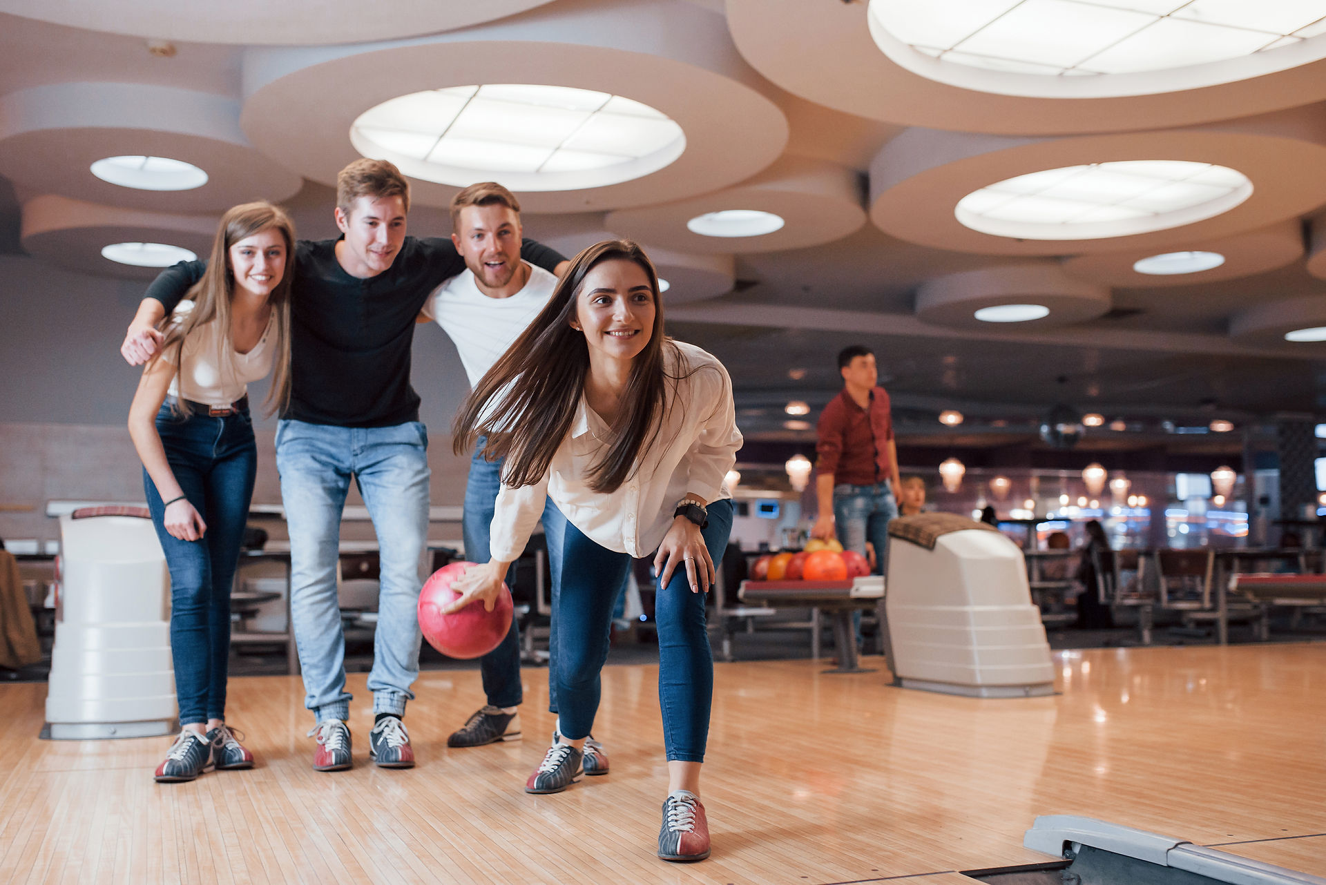 double date night bowling group at king's entertainment
