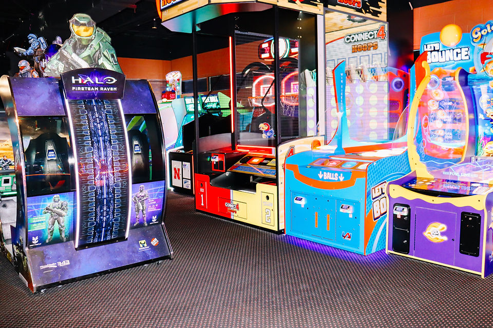 colorful arcade games at king's entertainment