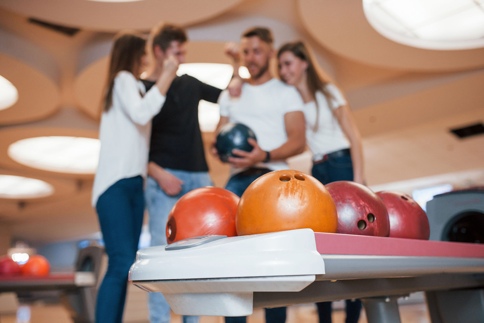 group bowling at king's entertainment